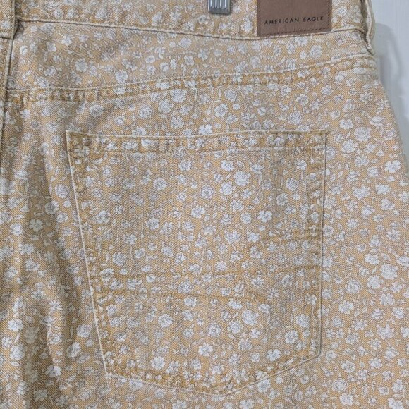 NWT AE | 90s Straight Leg Jeans in Yellow Floral (18/34) - Picture 14 of 14
